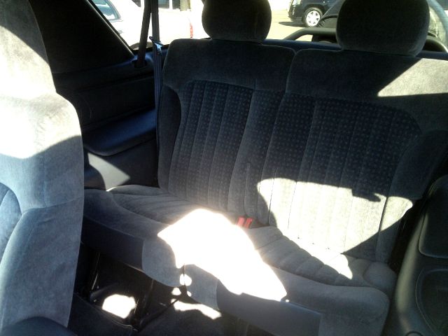 2002 Chevrolet Blazer AWD A SR