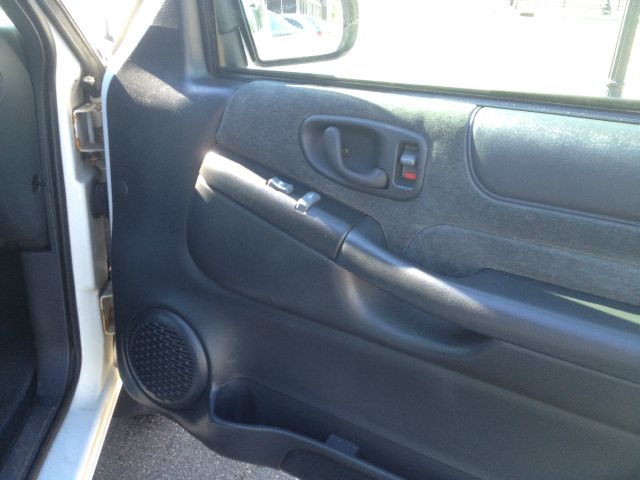 2002 Chevrolet Blazer AWD A SR