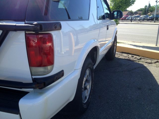 2002 Chevrolet Blazer AWD A SR