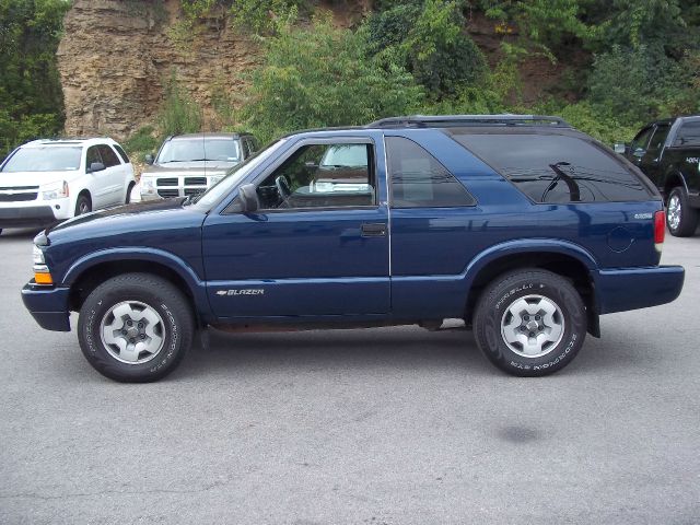 2002 Chevrolet Blazer AWD A SR