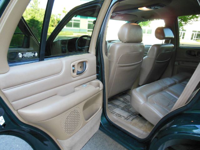 2002 Chevrolet Blazer AWD A SR