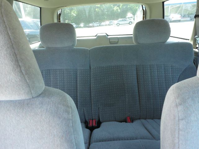 2002 Chevrolet Blazer AWD A SR