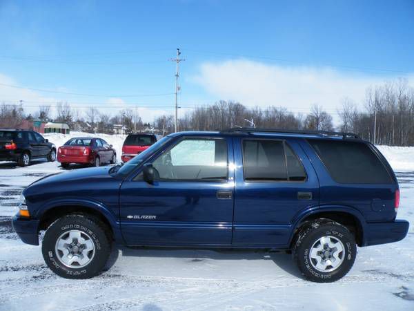 2002 Chevrolet Blazer AWD A SR