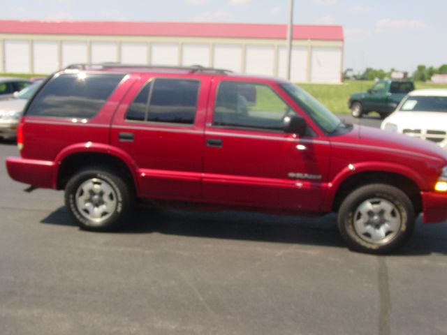 2002 Chevrolet Blazer AWD A SR