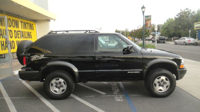 2002 Chevrolet Blazer MOON DVD 3rdrow