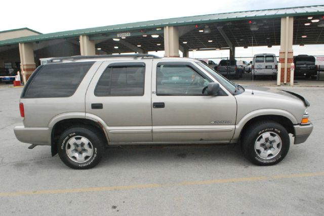 2002 Chevrolet Blazer AWD A SR
