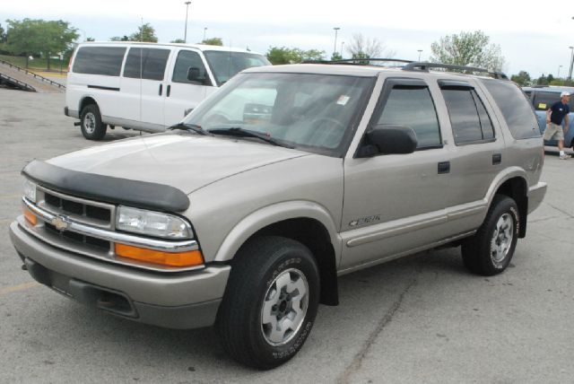 2002 Chevrolet Blazer AWD A SR