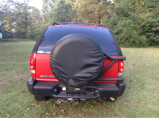 2002 Chevrolet Blazer AWD A SR