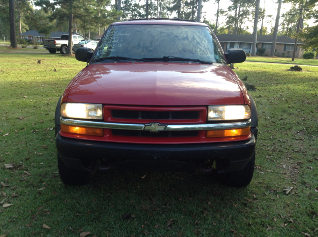 2002 Chevrolet Blazer AWD A SR