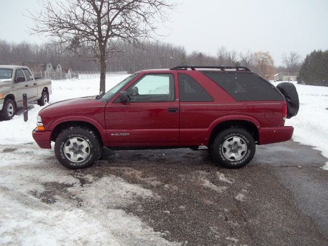 2002 Chevrolet Blazer AWD A SR