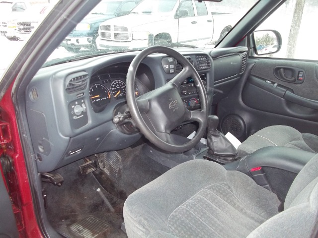 2002 Chevrolet Blazer AWD A SR