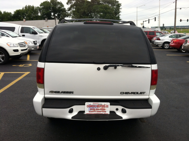 2002 Chevrolet Blazer AWD A SR