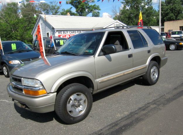 2002 Chevrolet Blazer T6 AWD Leather Moonroof Navigation