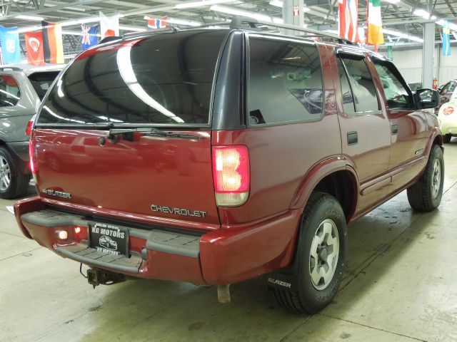 2002 Chevrolet Blazer AWD A SR
