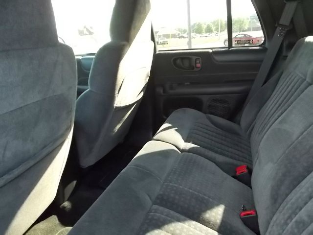 2002 Chevrolet Blazer NAV DVD