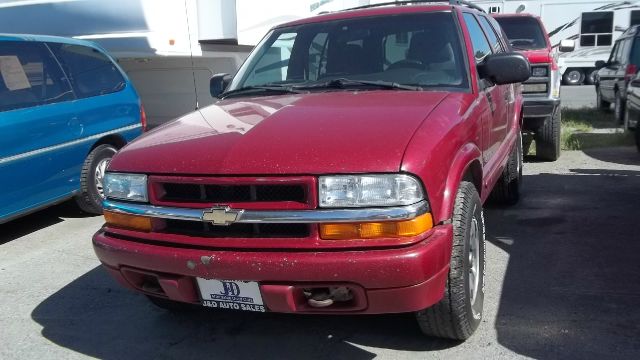2002 Chevrolet Blazer AWD A SR