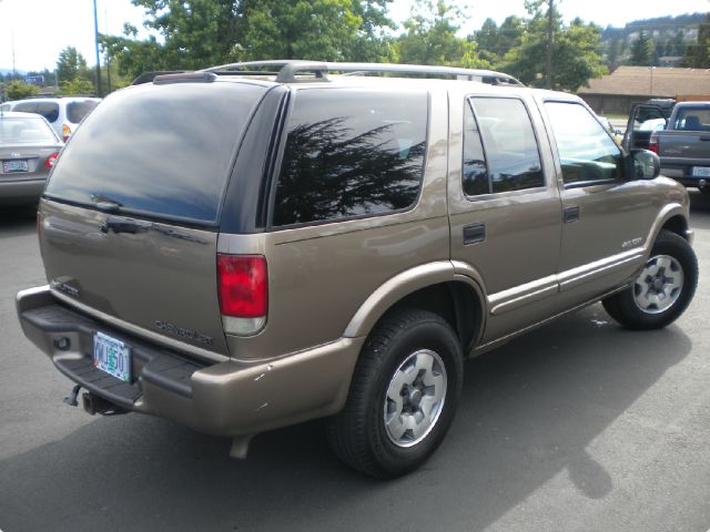 2002 Chevrolet Blazer AWD A SR