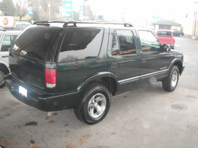 2002 Chevrolet Blazer NAV DVD