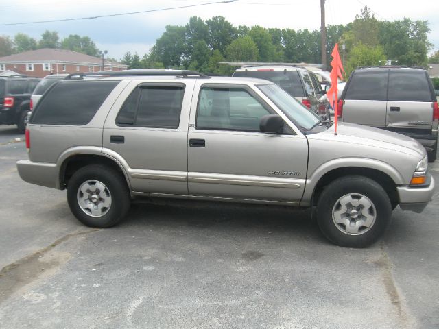 2002 Chevrolet Blazer AWD A SR