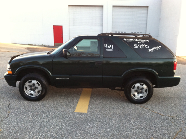 2002 Chevrolet Blazer AWD A SR