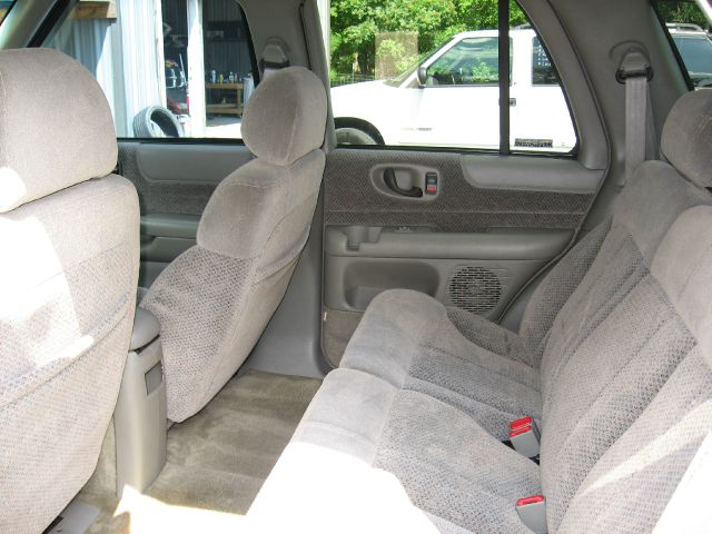 2002 Chevrolet Blazer AWD A SR