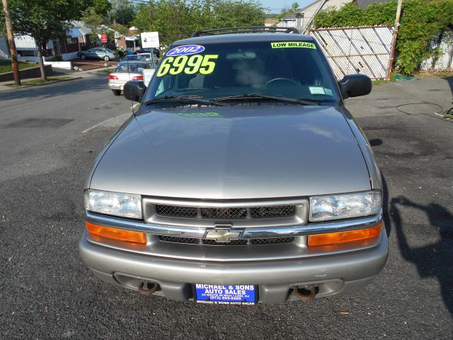 2002 Chevrolet Blazer T6 AWD Leather Moonroof Navigation