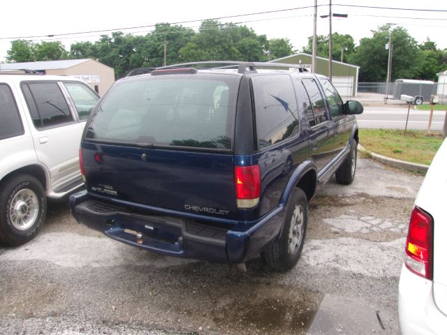 2002 Chevrolet Blazer AWD A SR