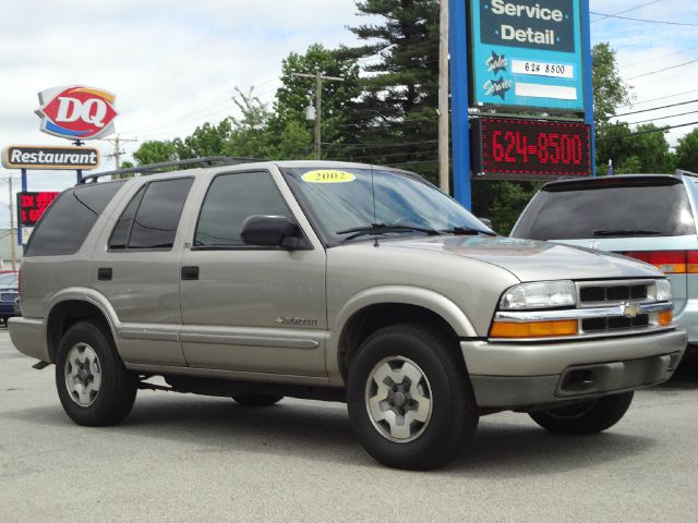 2002 Chevrolet Blazer AWD A SR