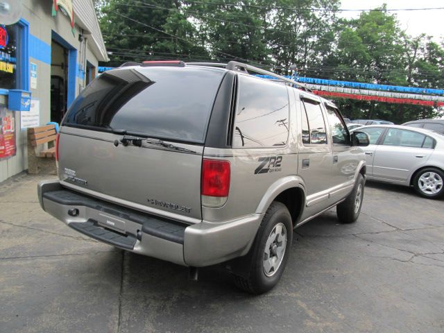2003 Chevrolet Blazer AWD A SR