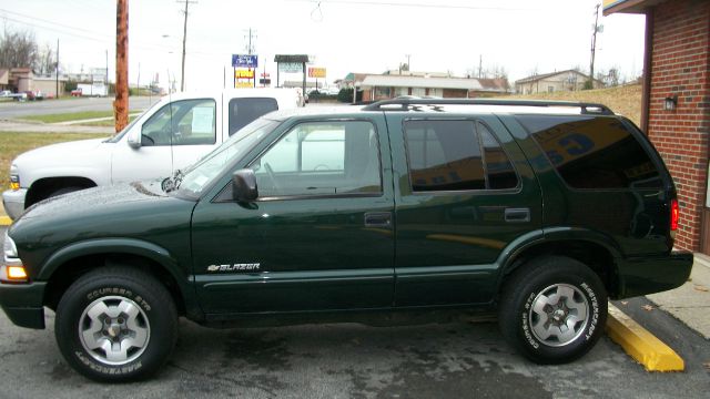 2003 Chevrolet Blazer AWD A SR