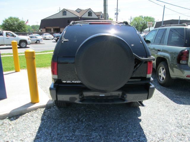 2003 Chevrolet Blazer AWD A SR