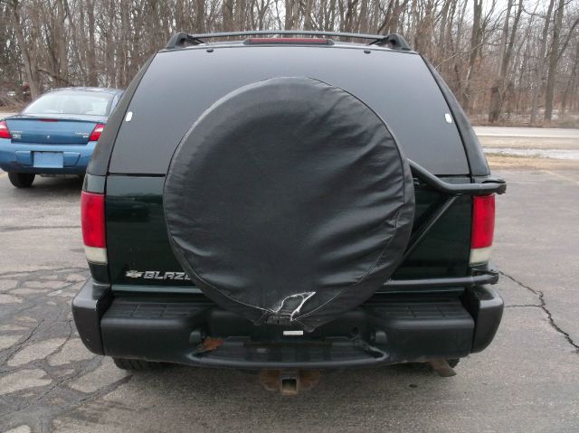 2003 Chevrolet Blazer AWD A SR