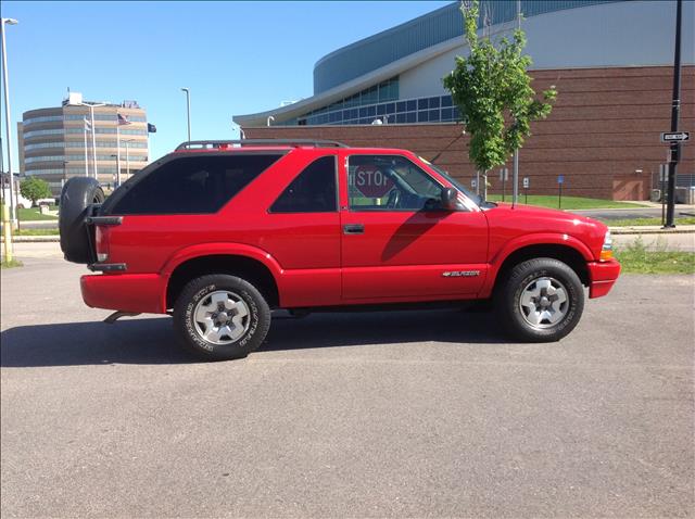 2003 Chevrolet Blazer AWD A SR