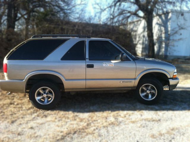 2003 Chevrolet Blazer FWD 4dr SE