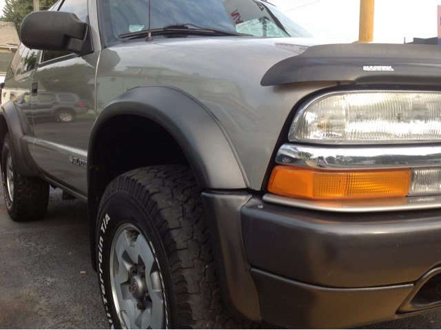 2003 Chevrolet Blazer AWD A SR