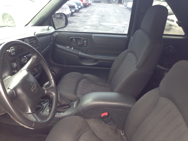 2003 Chevrolet Blazer AWD A SR