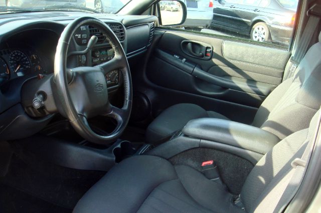 2003 Chevrolet Blazer AWD A SR