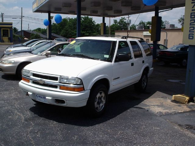 2003 Chevrolet Blazer AWD A SR