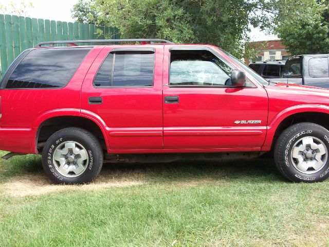 2003 Chevrolet Blazer AWD A SR