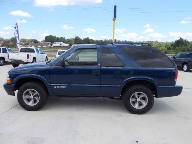 2004 Chevrolet Blazer FWD 4dr SE
