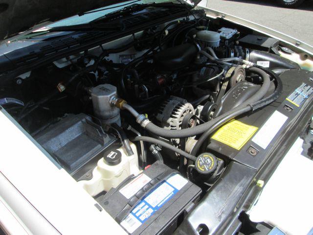 2004 Chevrolet Blazer AWD A SR