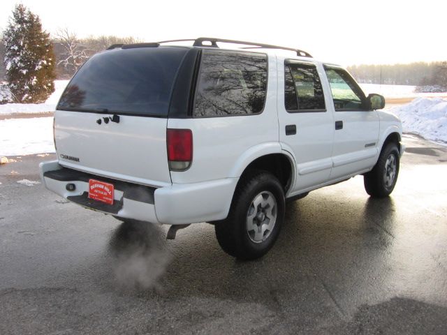 2004 Chevrolet Blazer AWD A SR