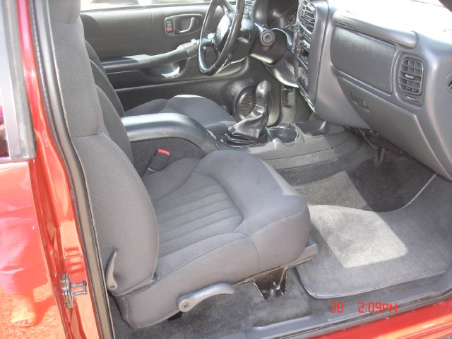 2004 Chevrolet Blazer AWD A SR