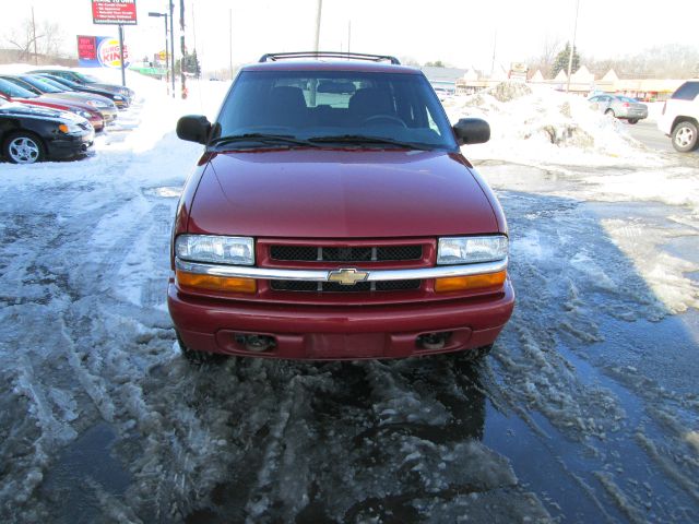 2004 Chevrolet Blazer AWD A SR
