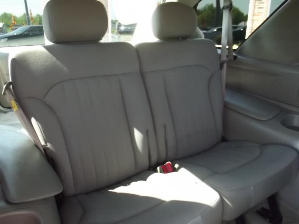 2004 Chevrolet Blazer 24 Box