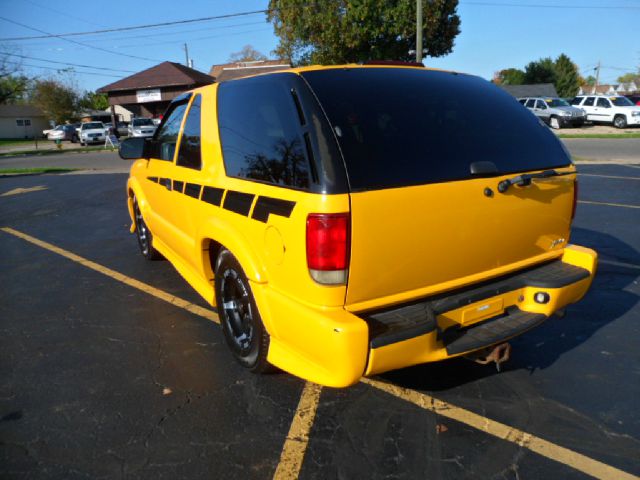 2004 Chevrolet Blazer Awd,roof,luxury