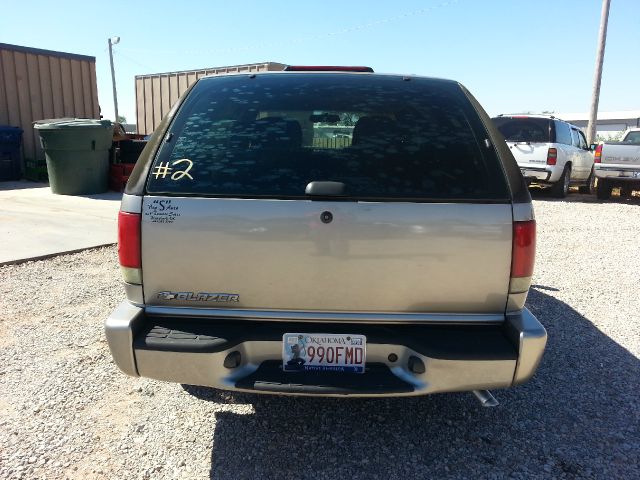 2004 Chevrolet Blazer FWD 4dr SE