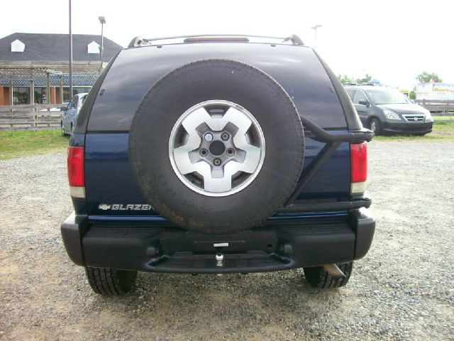 2004 Chevrolet Blazer S Touring