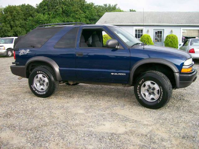 2004 Chevrolet Blazer S Touring