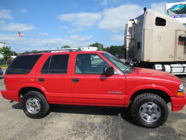 2004 Chevrolet Blazer AWD A SR